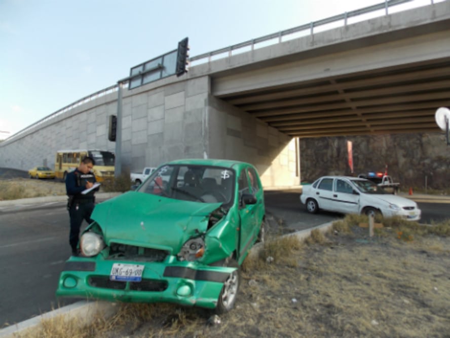 Registran varios accidentes vehiculares