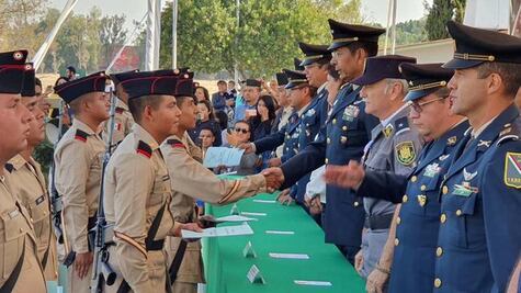Cumplen 108 jóvenes con el servicio militar