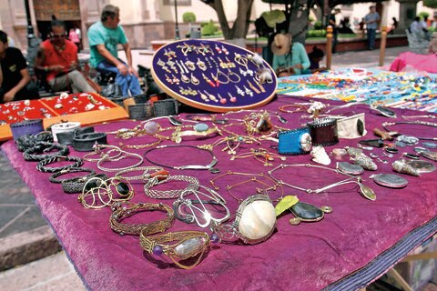 Proyectan crear mercado artesanal