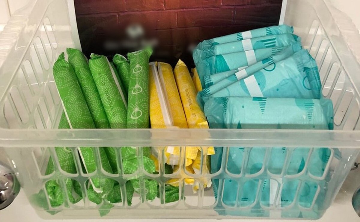 Avanza reforma para que toallas sanitarias, tampones y copas menstruales sean gratis en escuelas