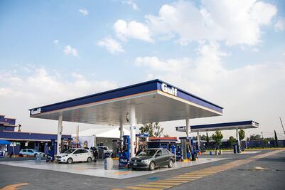 Arriba a SJR cuarta estación de Gulf 