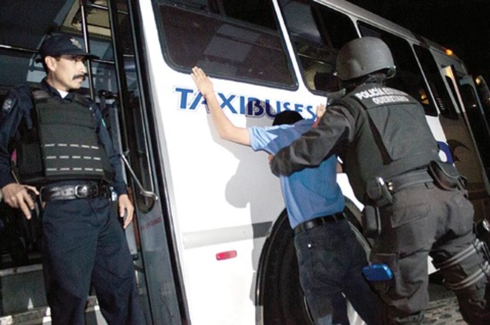 Hacen revisión al transporte 