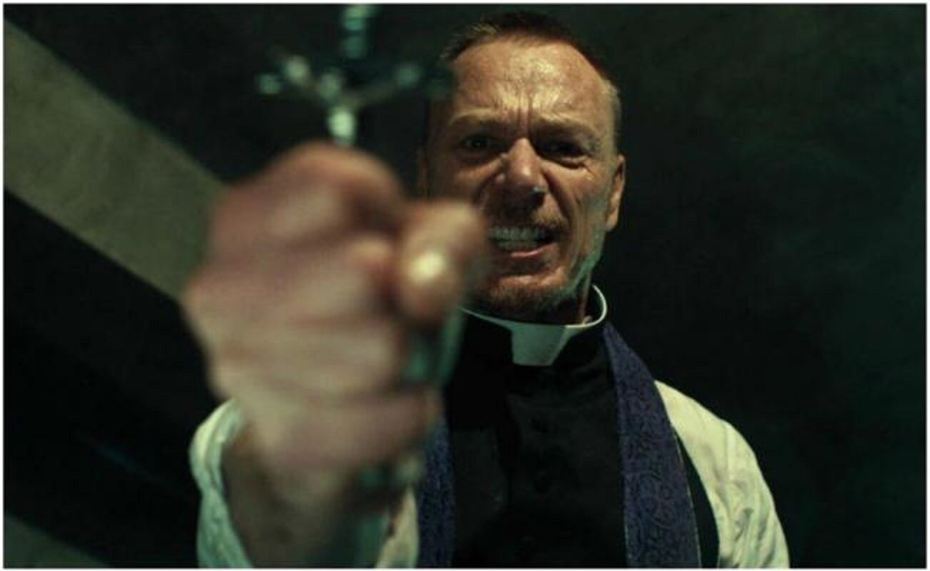 ¿Exorcismo por celular?