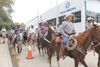 Cabalgatas, una tradición serrana