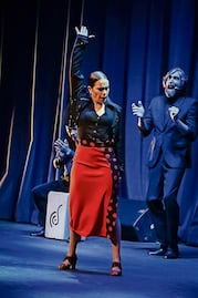 Un hasta pronto con danza, música y sabor español....