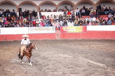 Plaza de toros en SJR deteriorada