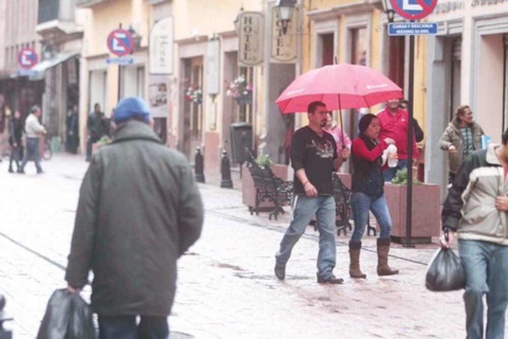 Reporta SMN entrada de frente frío 43