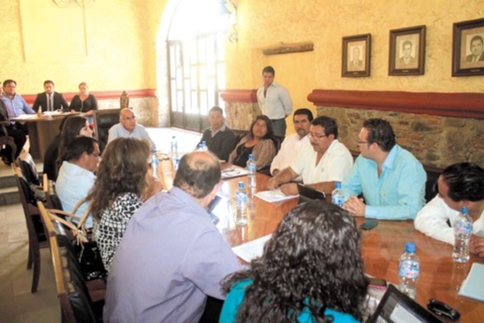 Escasos, recursos por prerrogativas, indican