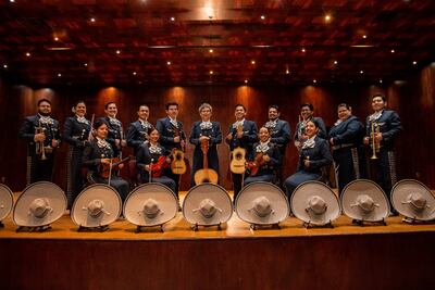 Celebran Fiestas Patrias en Pedro Escobedo