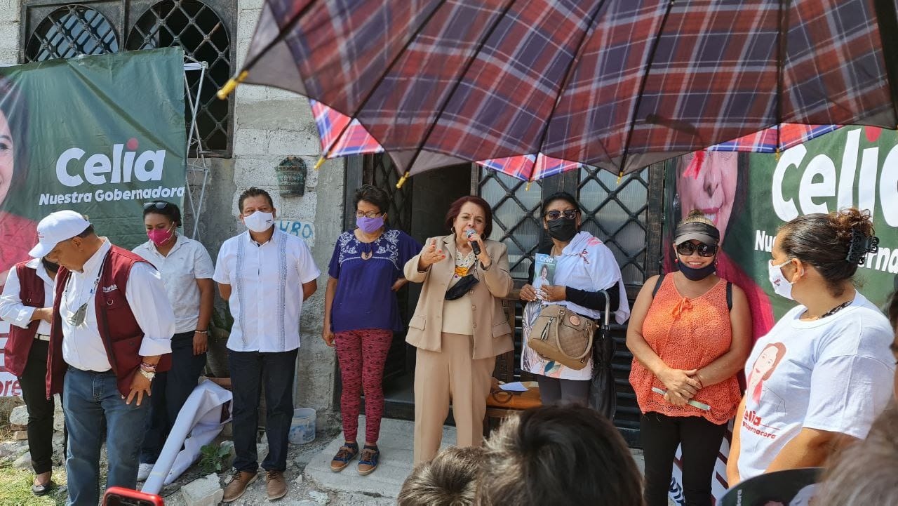 Maya arma recorrido por La Negreta