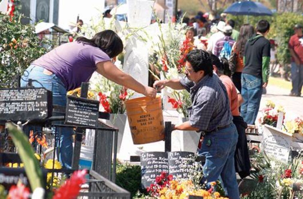 Prevén digitalizar datos de los panteones