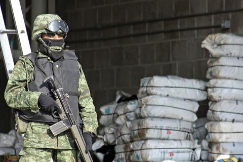 Van 418 personas detenidas: PGR