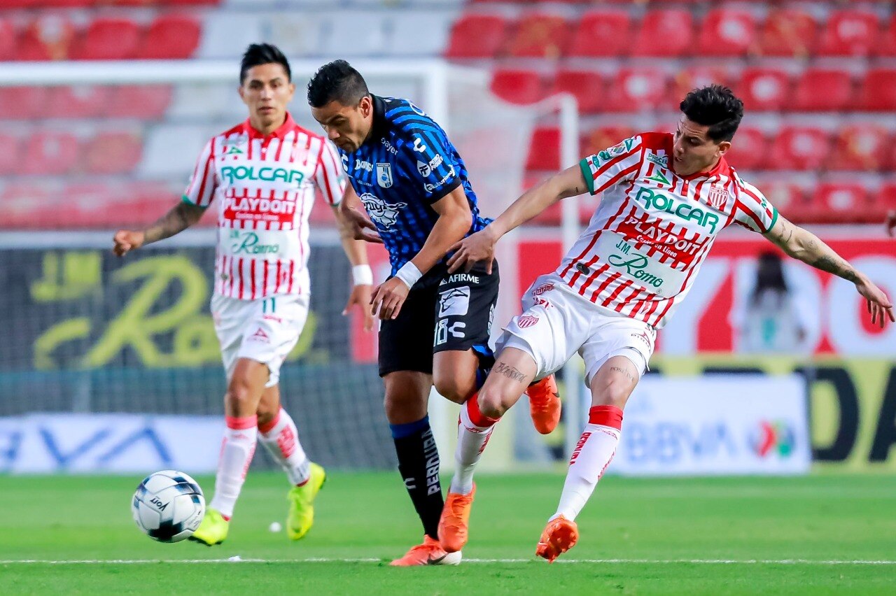 Gallos pierde ante Necaxa