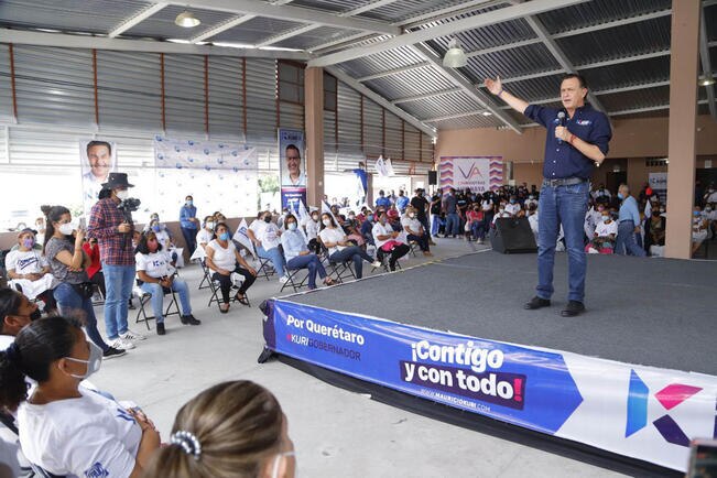 Mauricio Kuri promete hacer de Santa Rosa Jáuregui un lugar seguro