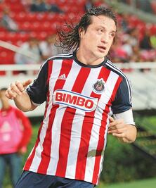 Chivas se hunde en la mediocridad
