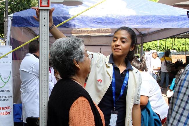 Realiza DIF padrón de adultos mayores en Querétaro