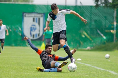 Gallos sigue invicto en pretemporada