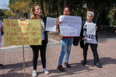 Tras agresiones a mujeres, protestan en el instituto del deporte en Querétaro