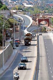 Obras carreteras alcanzaron 1,300 kms.