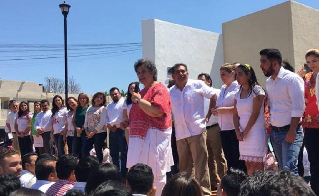 La ex líder del PRI, Beatriz Paredes Rangel, durante la inscripción de candidatos de su partido, en Yucatán. /Cuauhtémoc Moreno Cabrera – EL UNIVERSAL