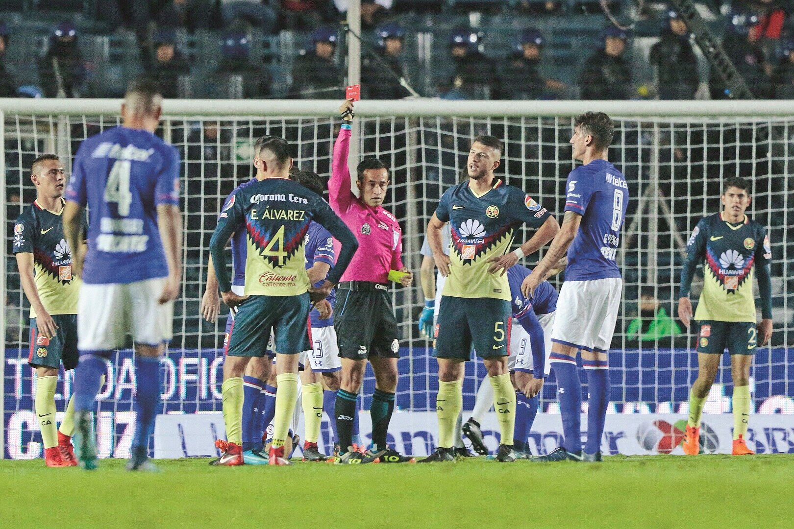 Cruz Azul  continúa fiel a su naturaleza