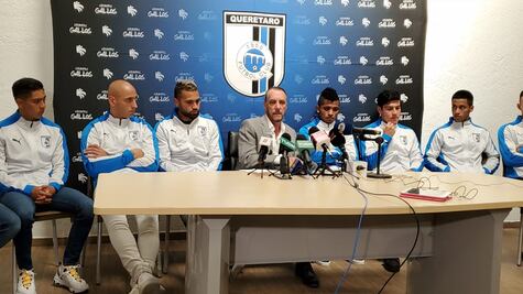 Presentan refuerzos de Gallos Blancos