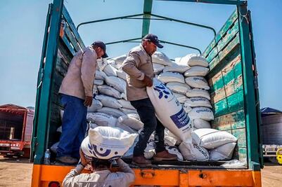 Querétaro entrega apoyos al sector agropecuario