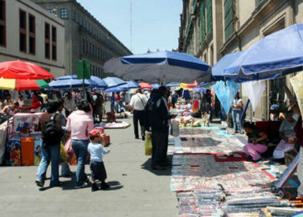 Ambulantaje podría afectar a comercio formal