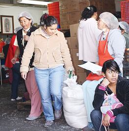 Arranca campaña de acopio de alimentos