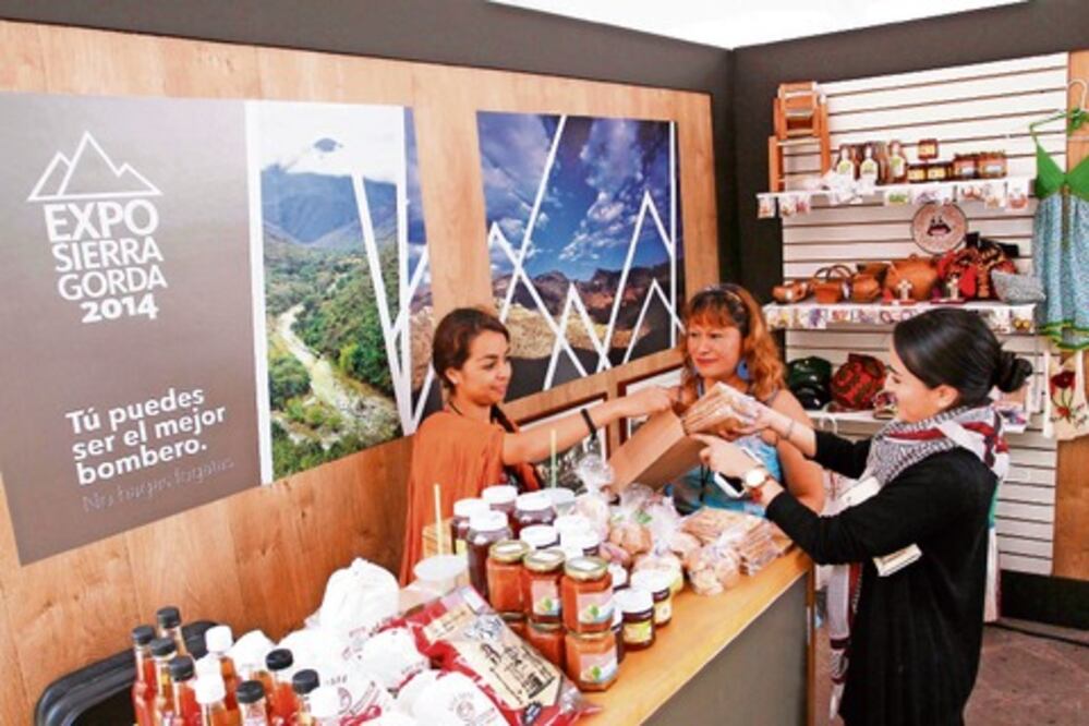 Difunden la cultura serrana con expo