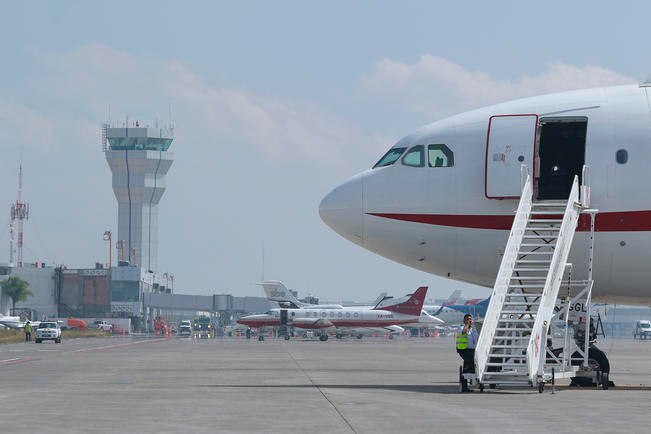 AIQ abrirá nuevos vuelos comerciales este mes