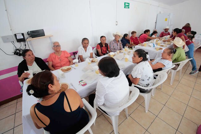Prevén nuevo comedor en Santa Rosa Jáuregui