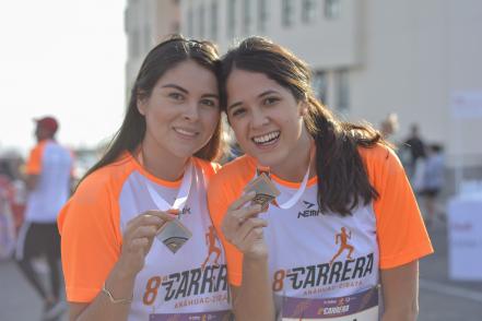 Velocidad y pasión se vivió en la pista de la Universidad Anáhuac