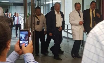 Monitorean la salud de AMLO