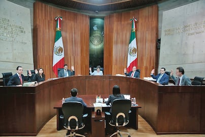 Revoca tribunal multa a Morena por fideicomiso