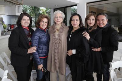 Festejan a Maru González