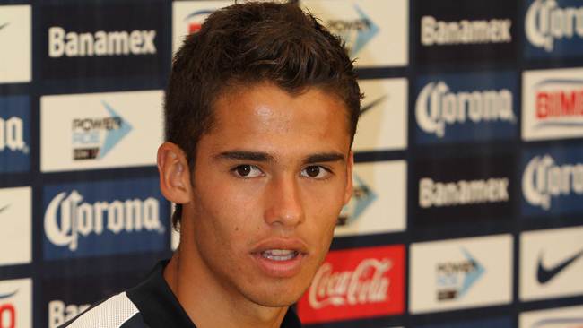 Diego Reyes en la mira del Chelsea