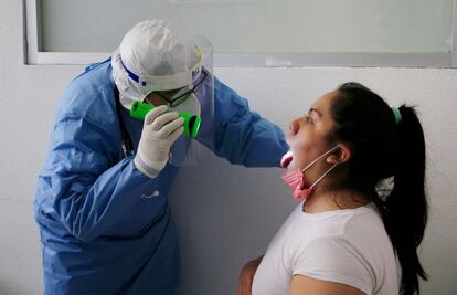 Van más de 6 mil casos activos de Covid-19