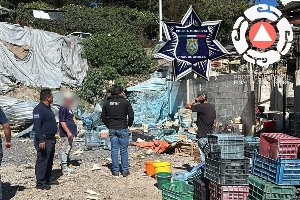 Explosión de juegos pirotécnicos deja seis personas lesionadas en Pinal de Amoles