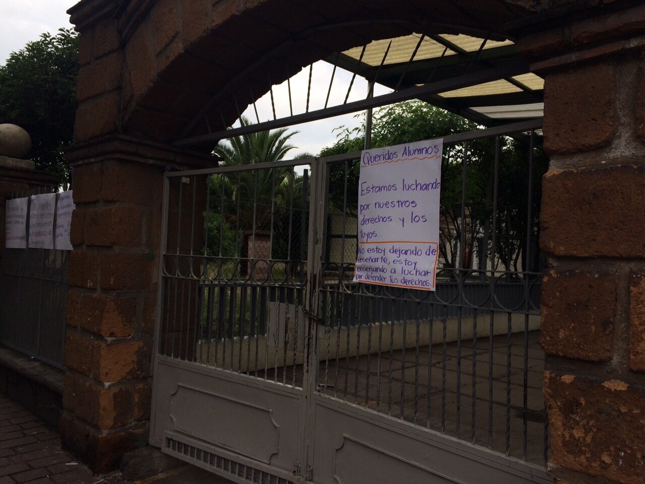 Escuelas cerradas en SJR por paro de maestros