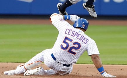 Yoenis Céspedes rompe su collar de diamantes en pleno juego