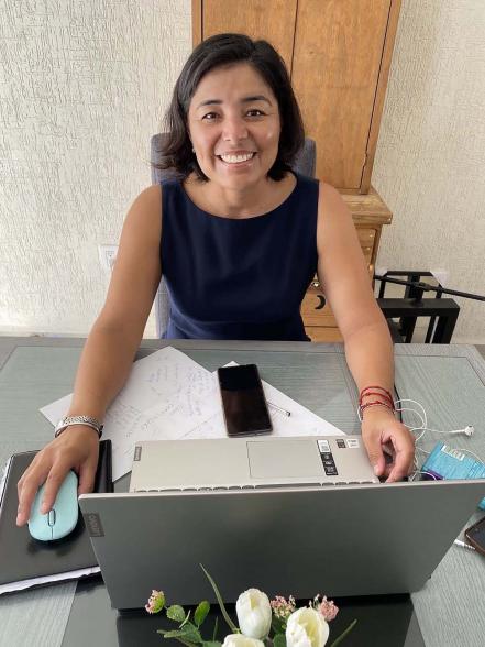 Una de las 10 mejores maestras del mundo es queretana; Diana Lorena Rubio lleva más de 15 años promoviendo la ciencia