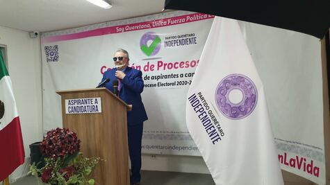 Kiko se registra como precandidato a la gubernatura de Querétaro