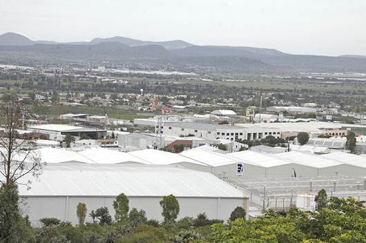 Diversificarán los parques industriales