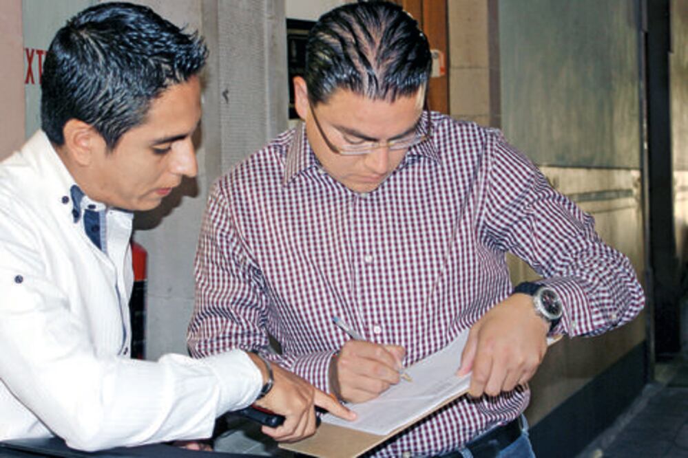 Acudirá MC a Trife por registro