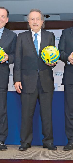 “No les conviene legislación”