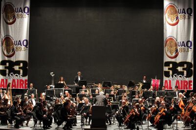 Concluyen festejos por 33 aniversario de Radio UAQ