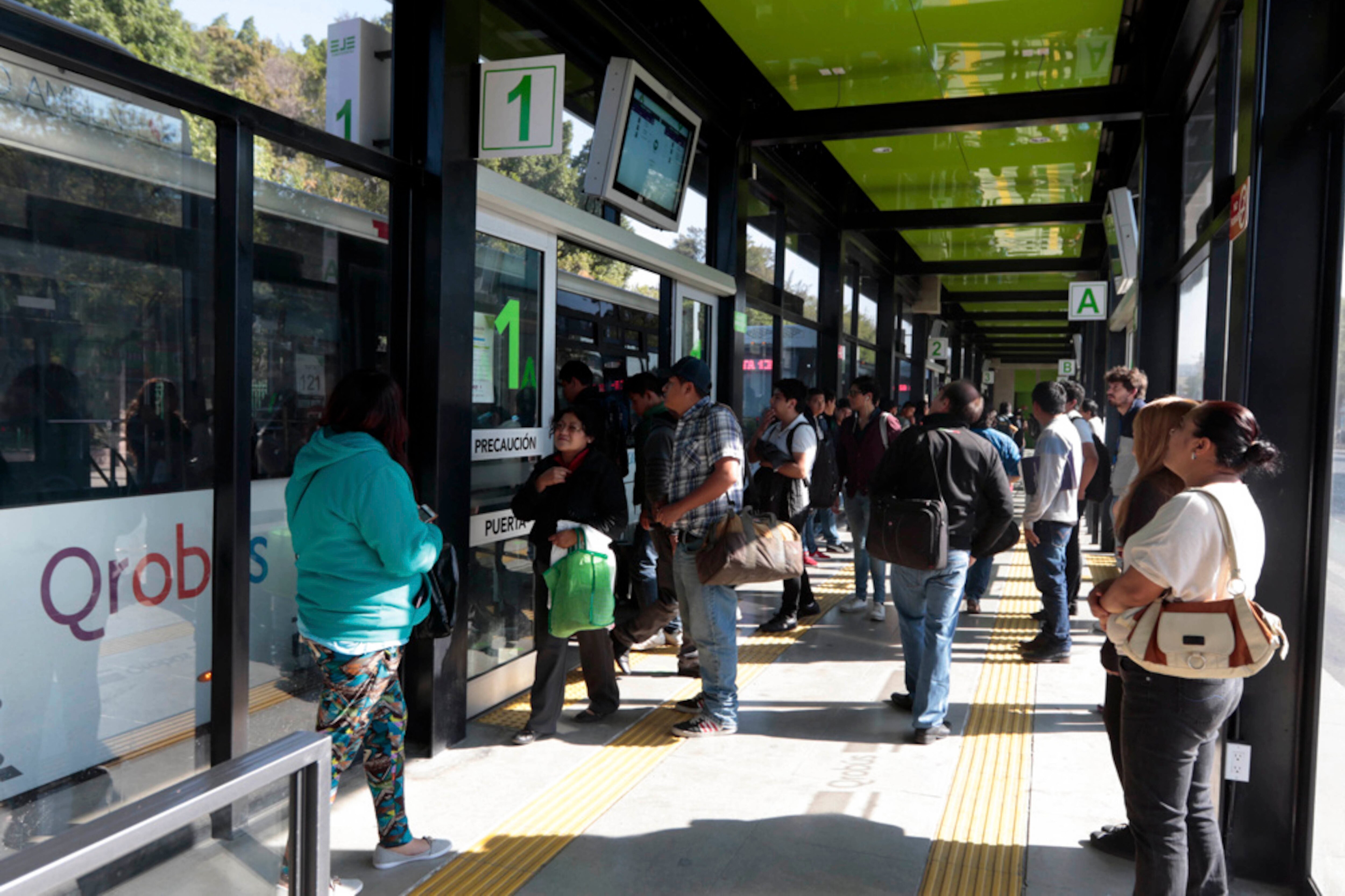 Metro causaría un ajuste al transporte 