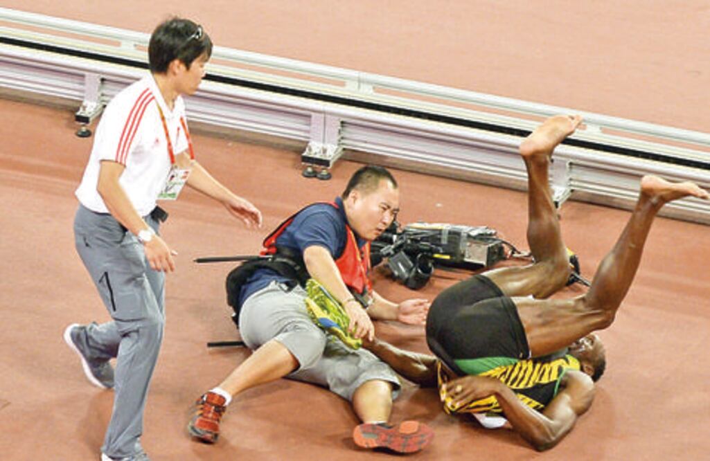 Bolt domina y tiene un festejo