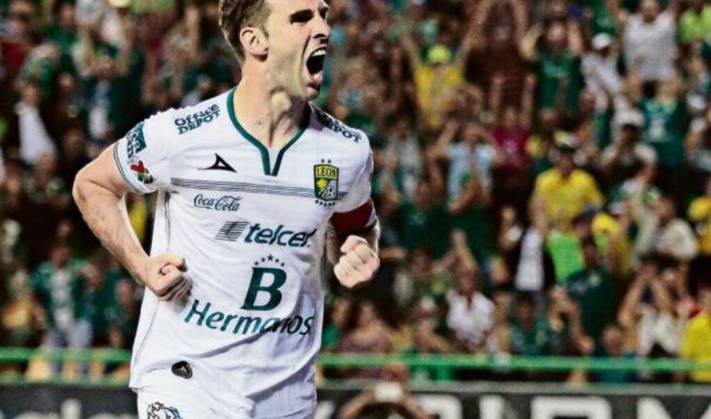 Boselli admite que anotó gol con la mano contra Toluca